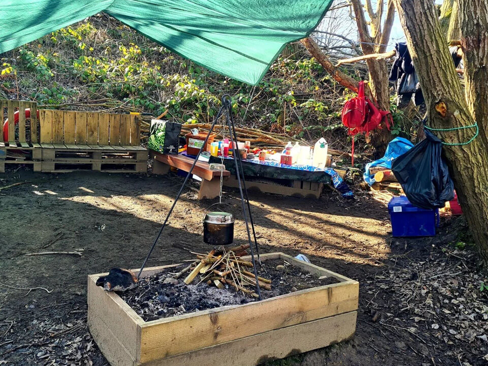 Campfire cooking with FERN outdoor adventures